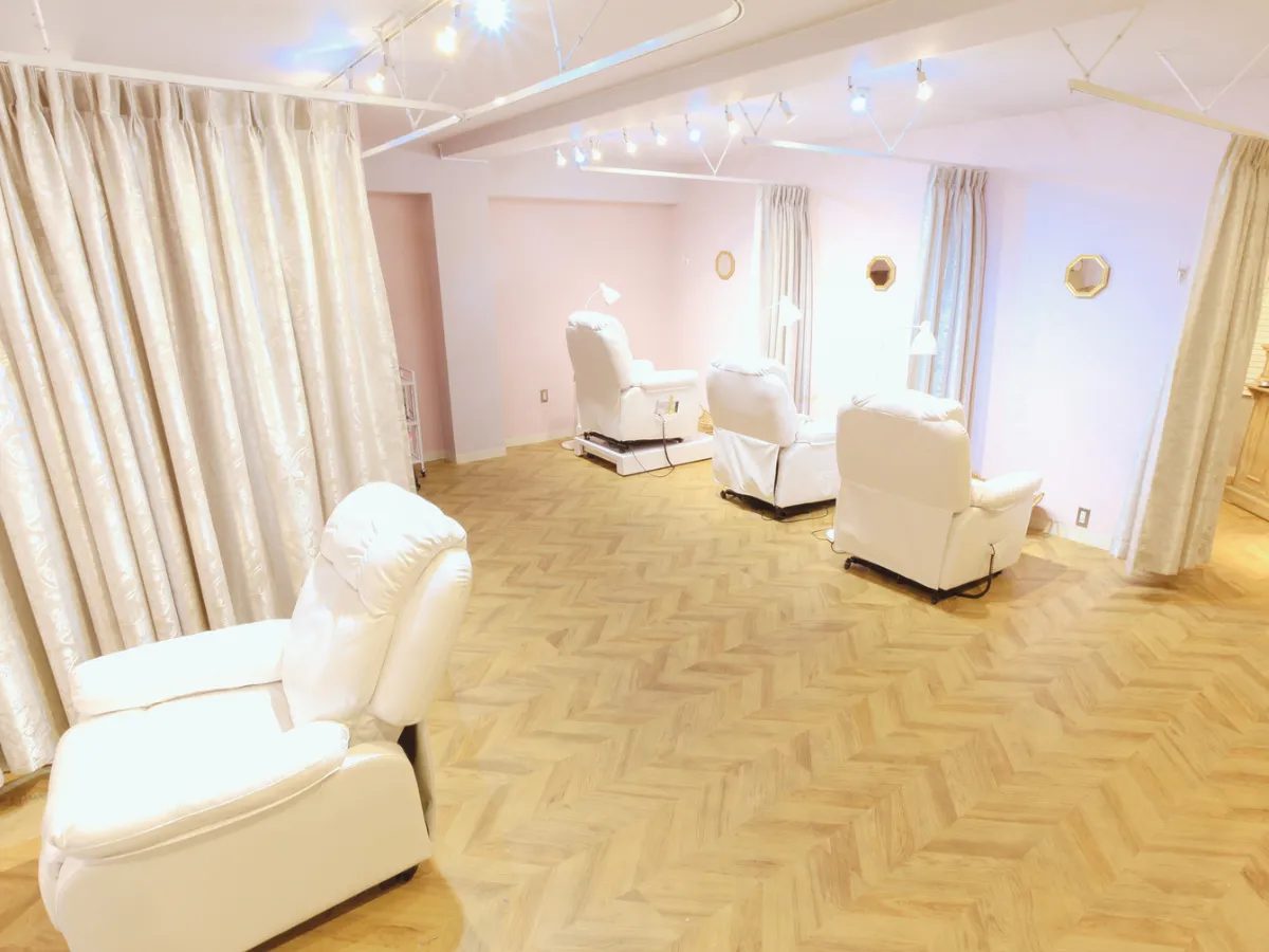 BROW+ 吉祥寺店